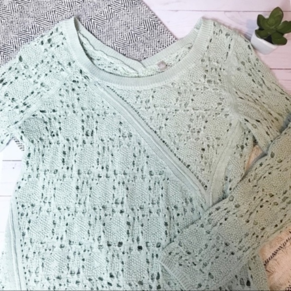 Knitted & Knotted Open Knit Crewneck Sweater Sz M